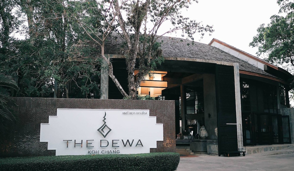 The Dewa Koh Chang 8/69