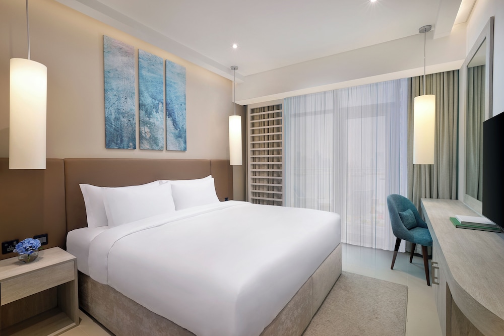 1 BEDROOM, ROOF TOP, BEACH, APARTMENT, BALCONY, INFINITY POOL ACCESS