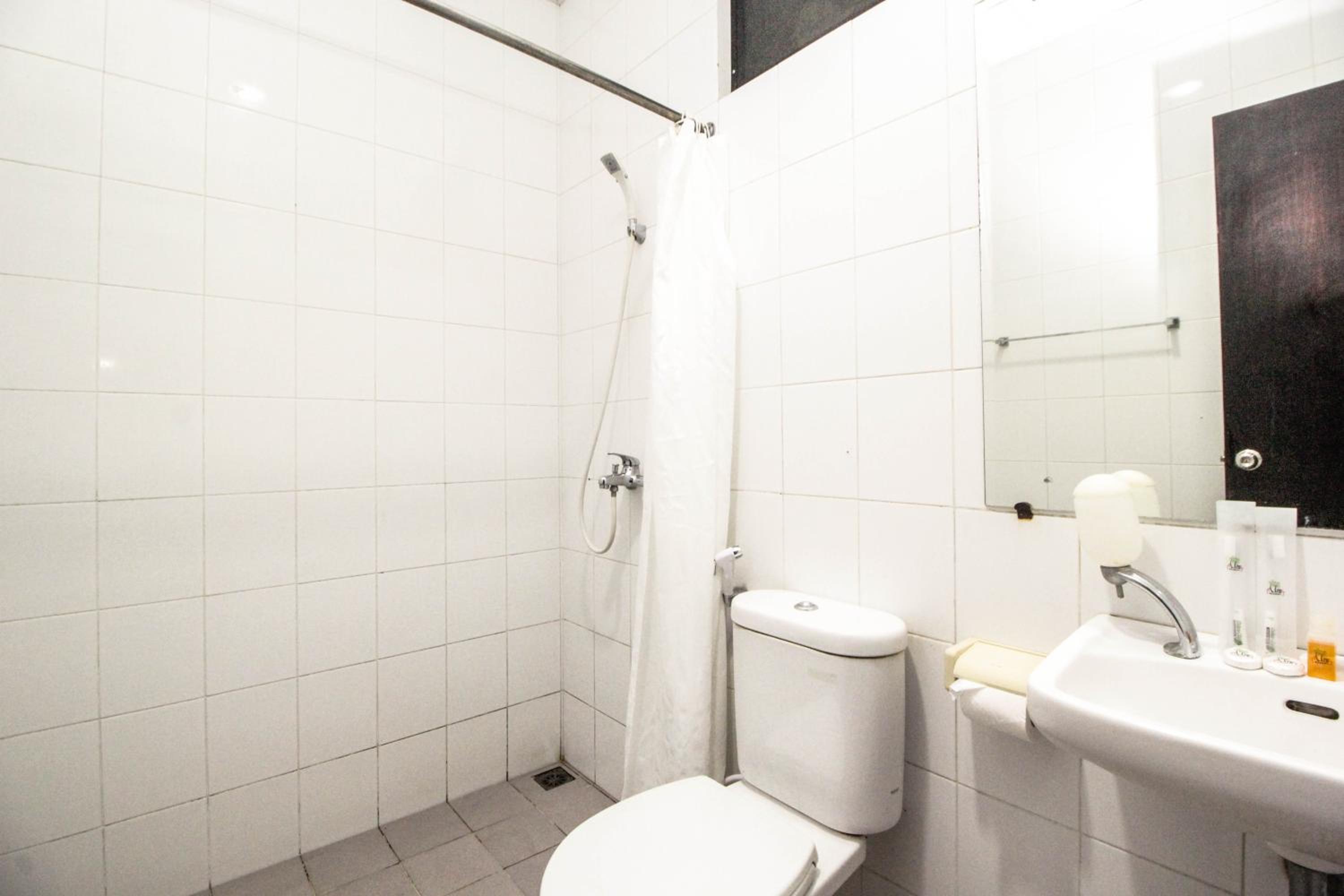 Allisa Resort Hotel 50/50