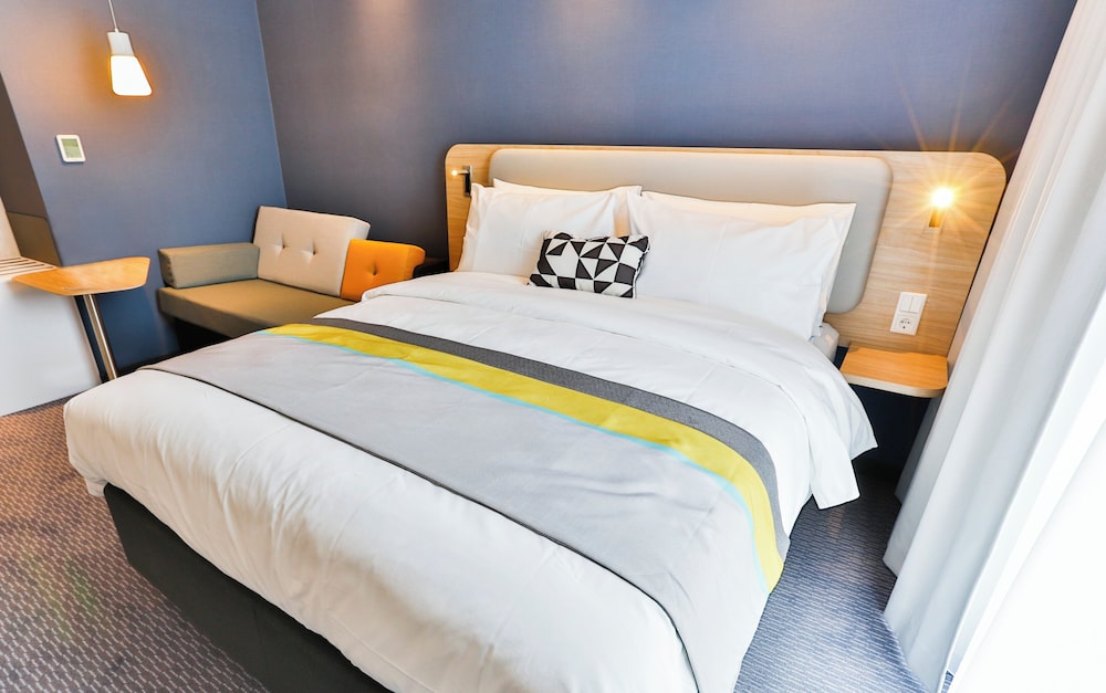Standard, Double Bed, Sofa