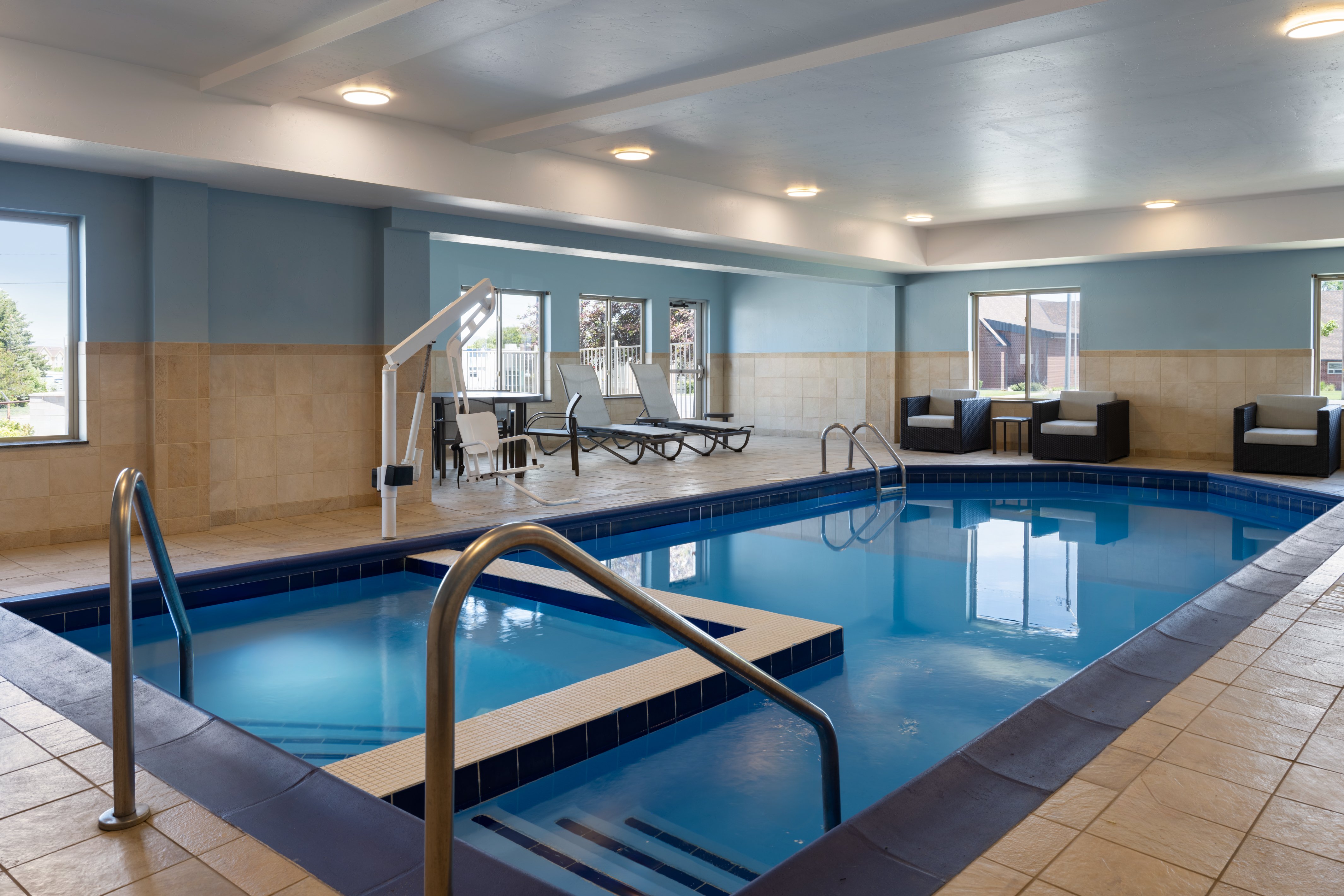 Holiday Inn Express Hotel & Suites Vernal - Dinosaurland 36/77