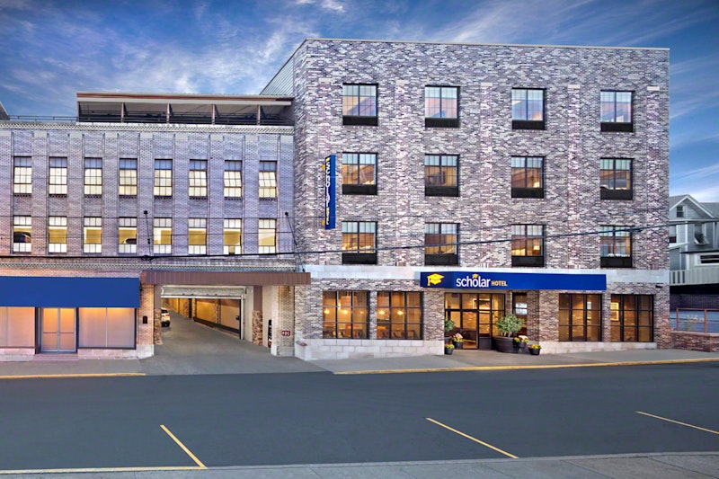 Scholar Morgantown, Tapestry Collection by Hilton 2/32
