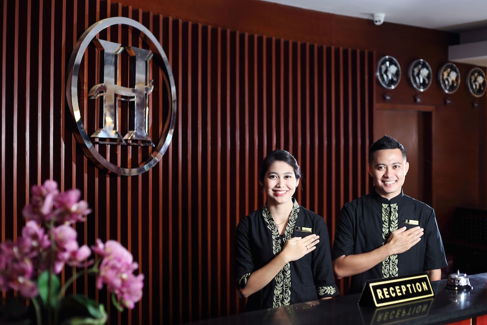 GRAND HATIKA HOTEL 50/59