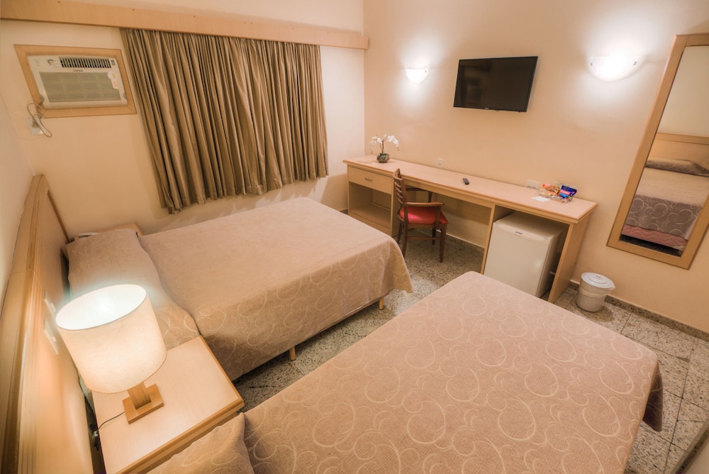 Hotel Golden Park Uberaba 28/71
