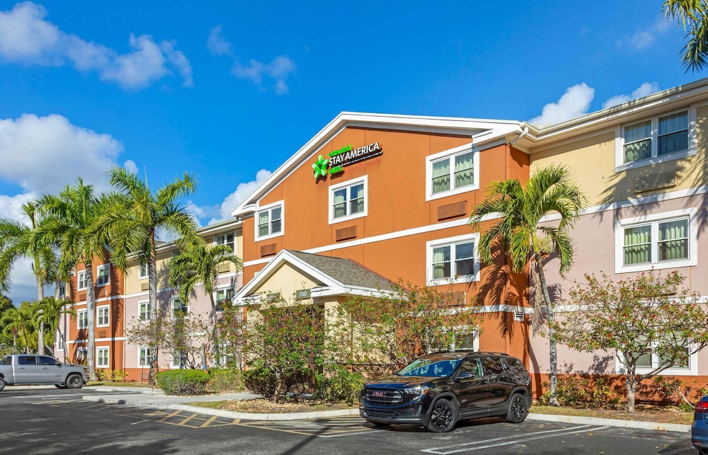 Extended Stay America West Palm Beach Northpoint Corporate Park 53/61