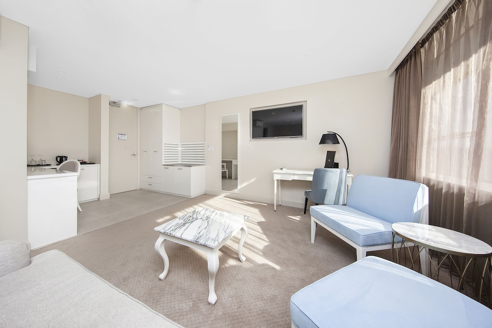 Canberra Rex Hotel 35/67