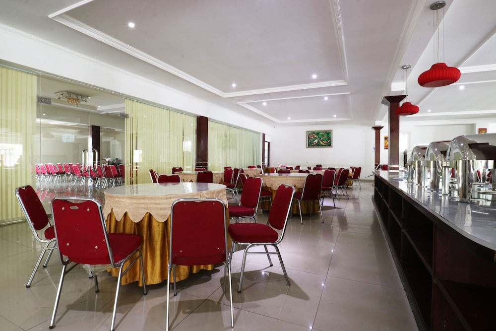 Narima Resort Hotel 25/33