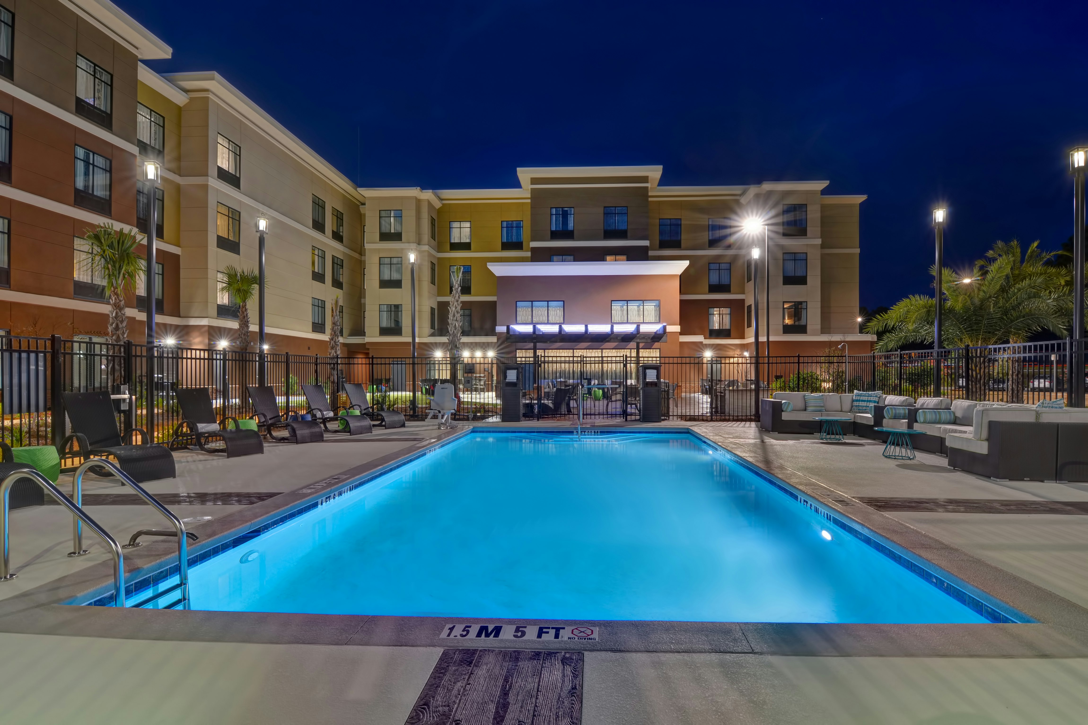 Homewood Suites by Hilton Savannah Airport 27/28
