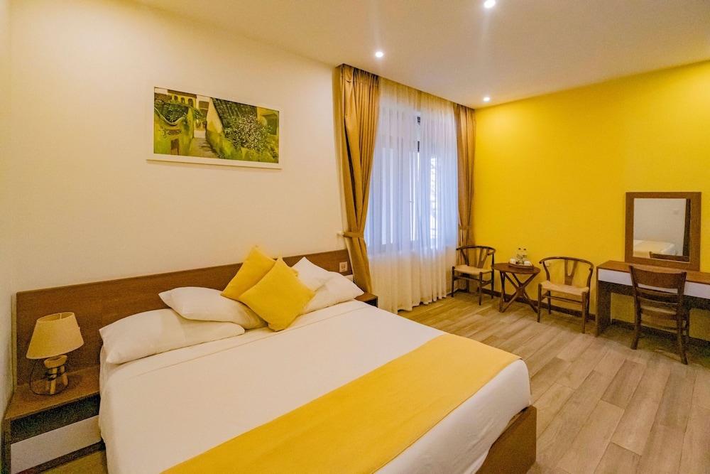 غرفة سوبيريور بسرير كوين، Hoi An Majestic Villa 4/10