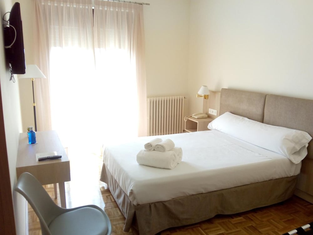 Hotel Puerta Ciudad Rodrigo 16/43