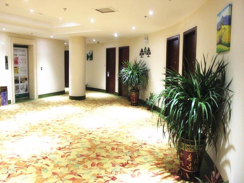 GreenTree Inn Shanghai Jiading Anting Motor City Express Hotel 35/35
