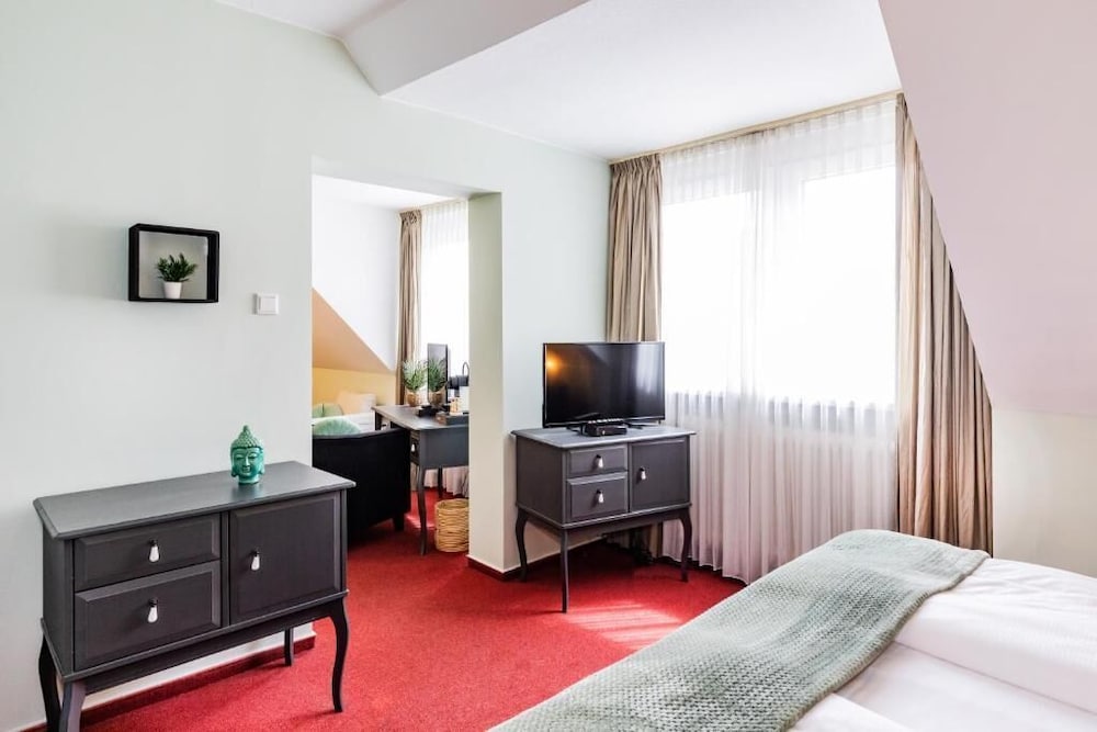 Hotel Furst Garden 41/54