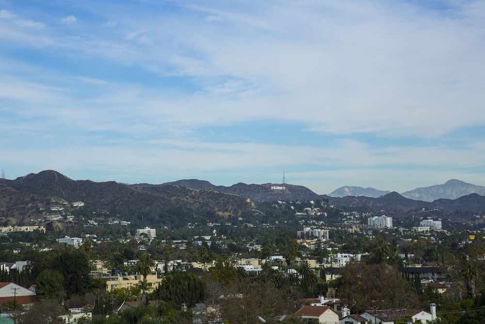 Hotel Sofitel Los Angeles at Beverly Hills 45/50