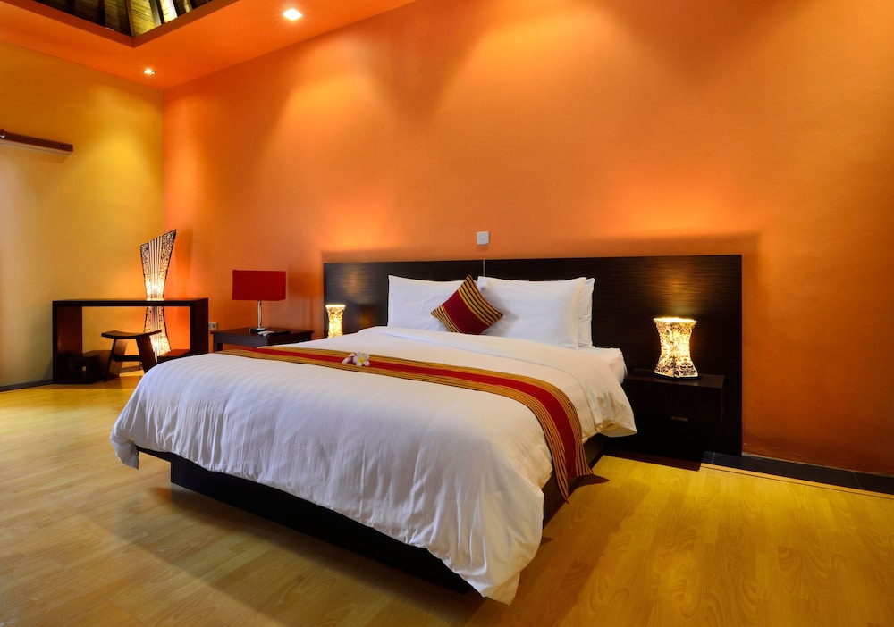 KIES VILLAS LOMBOK 24/67