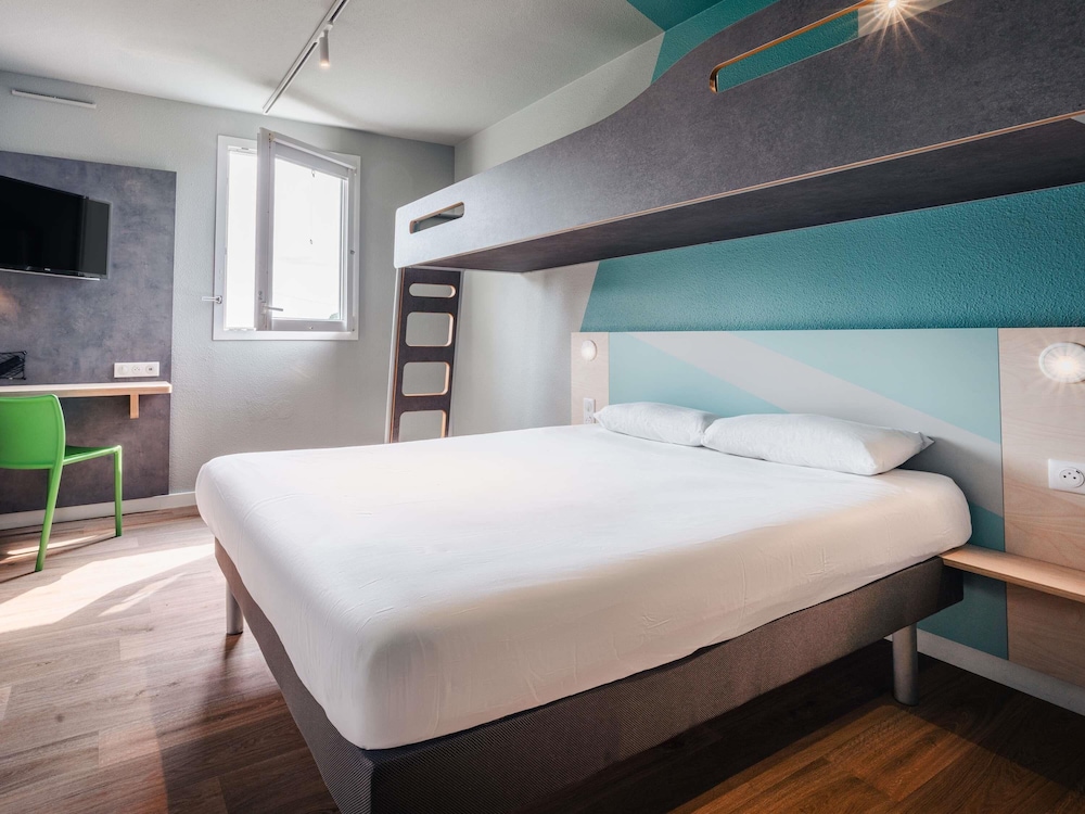 Ibis Budget Rennes Route De Saint Malo 27/59