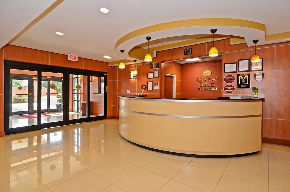 Comfort Suites Panama City Near Tyndall AFB 11/43