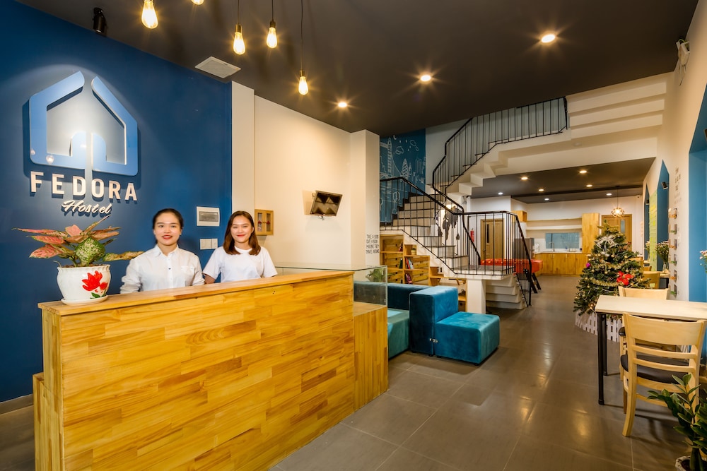 Fedora Hostel 5/35