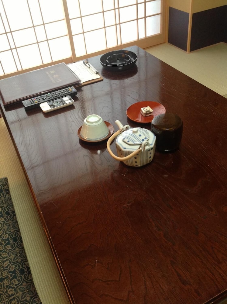 MATSUMOTO RYOKAN 32/47