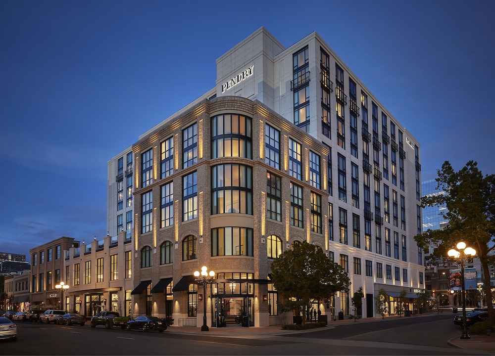Pendry San Diego 61/70