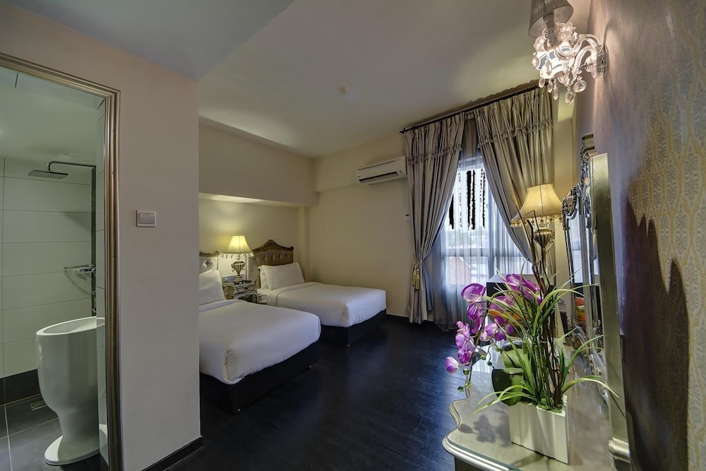 Arenaa Batik Boutique Hotel 13/48