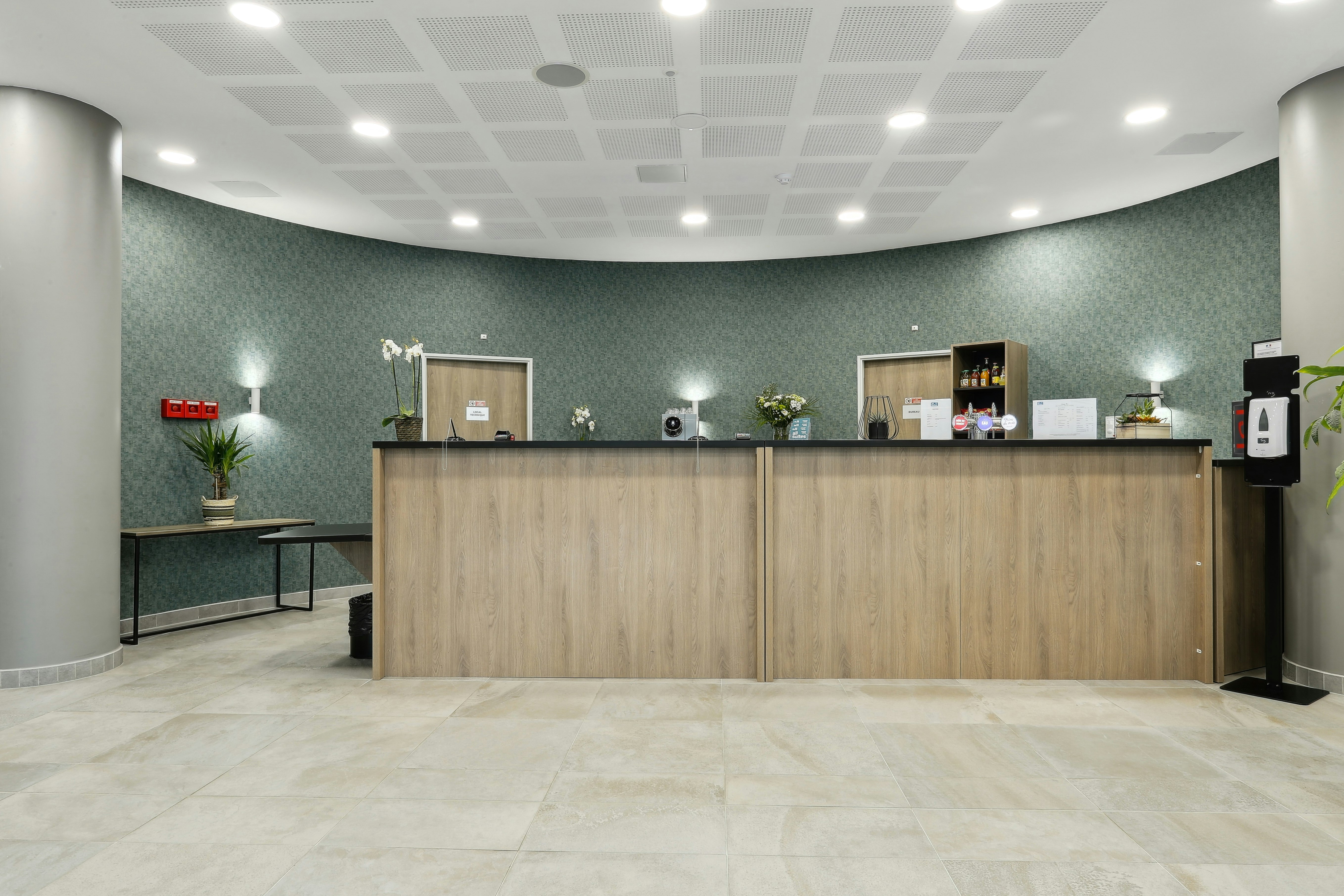 All Suites Appart Hotel Noisy-Le-Grand 1/40