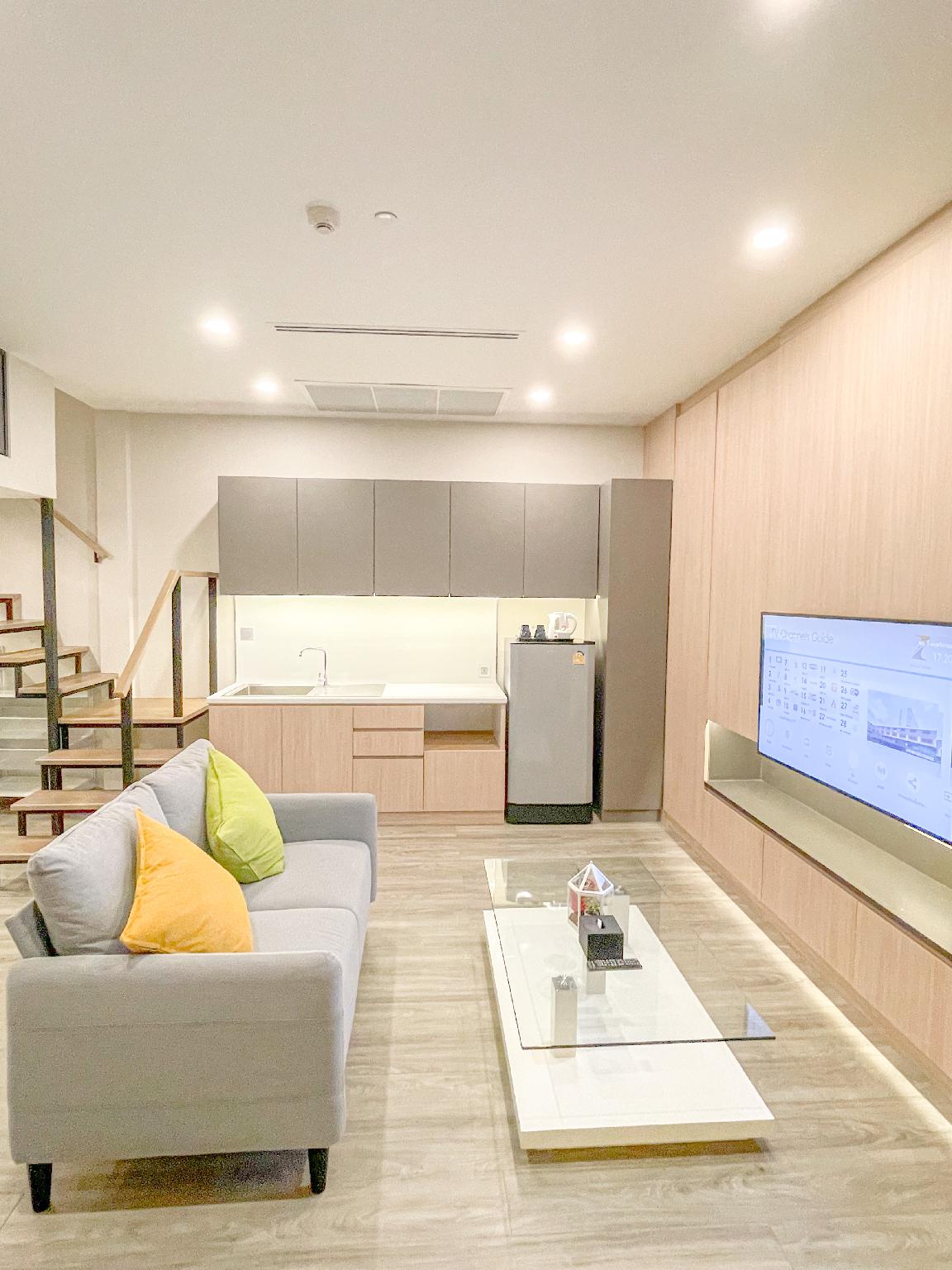 2 Rooms, Family