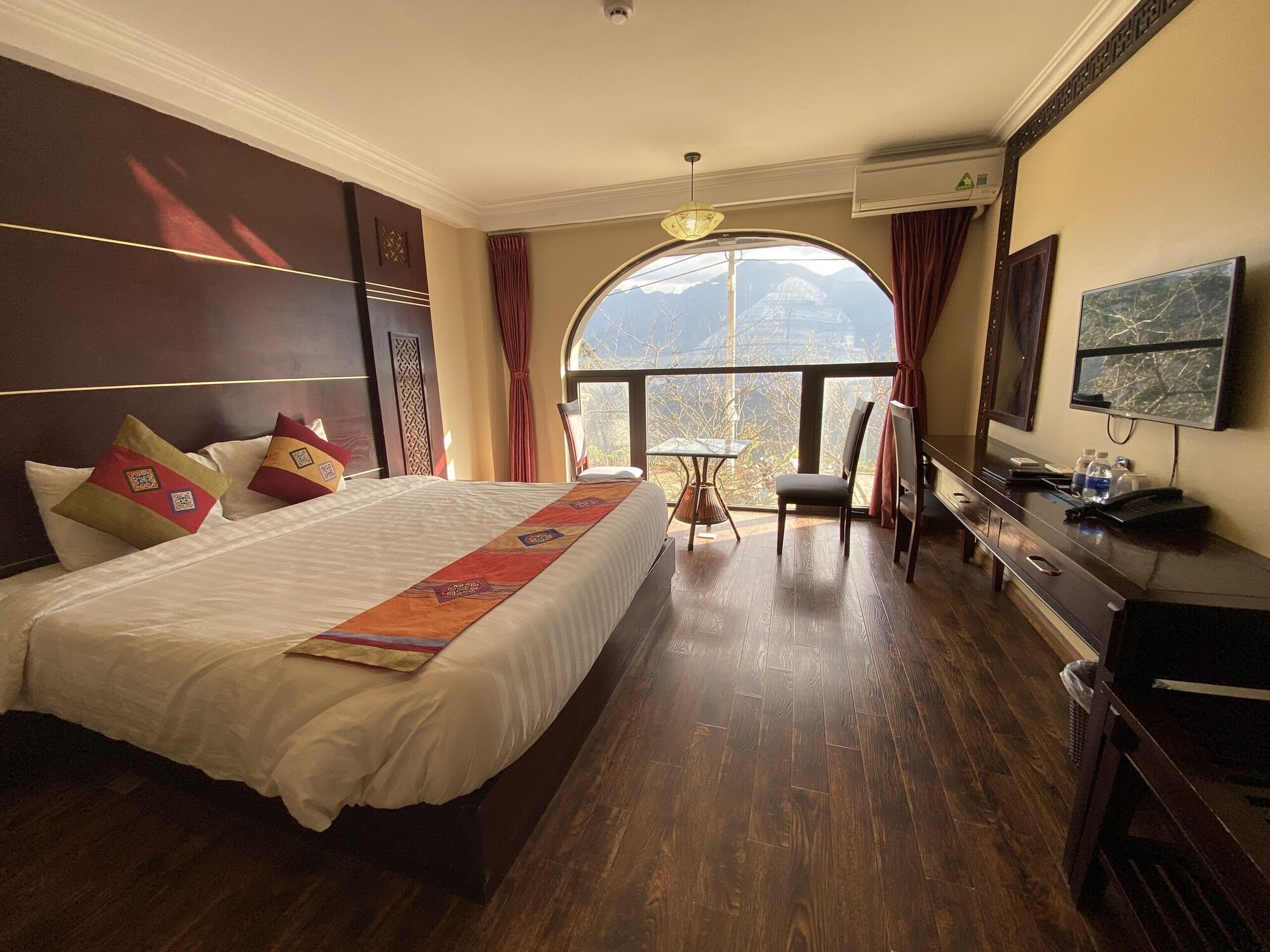 SUPERIOR, DOUBLE BED