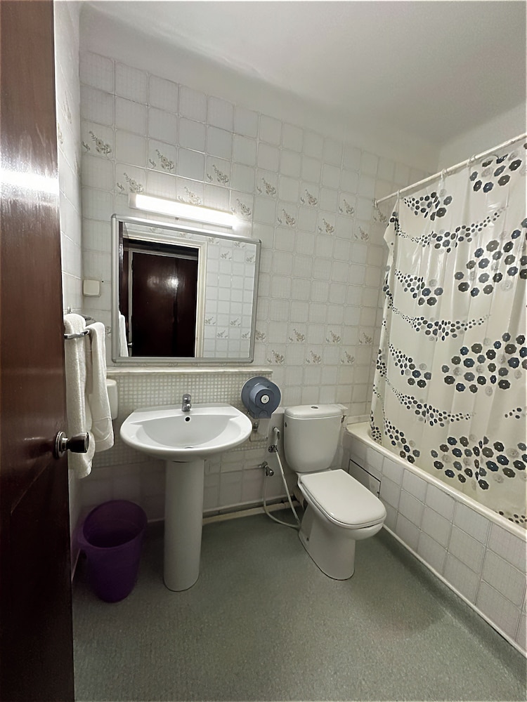 Hotel Tej 24/24