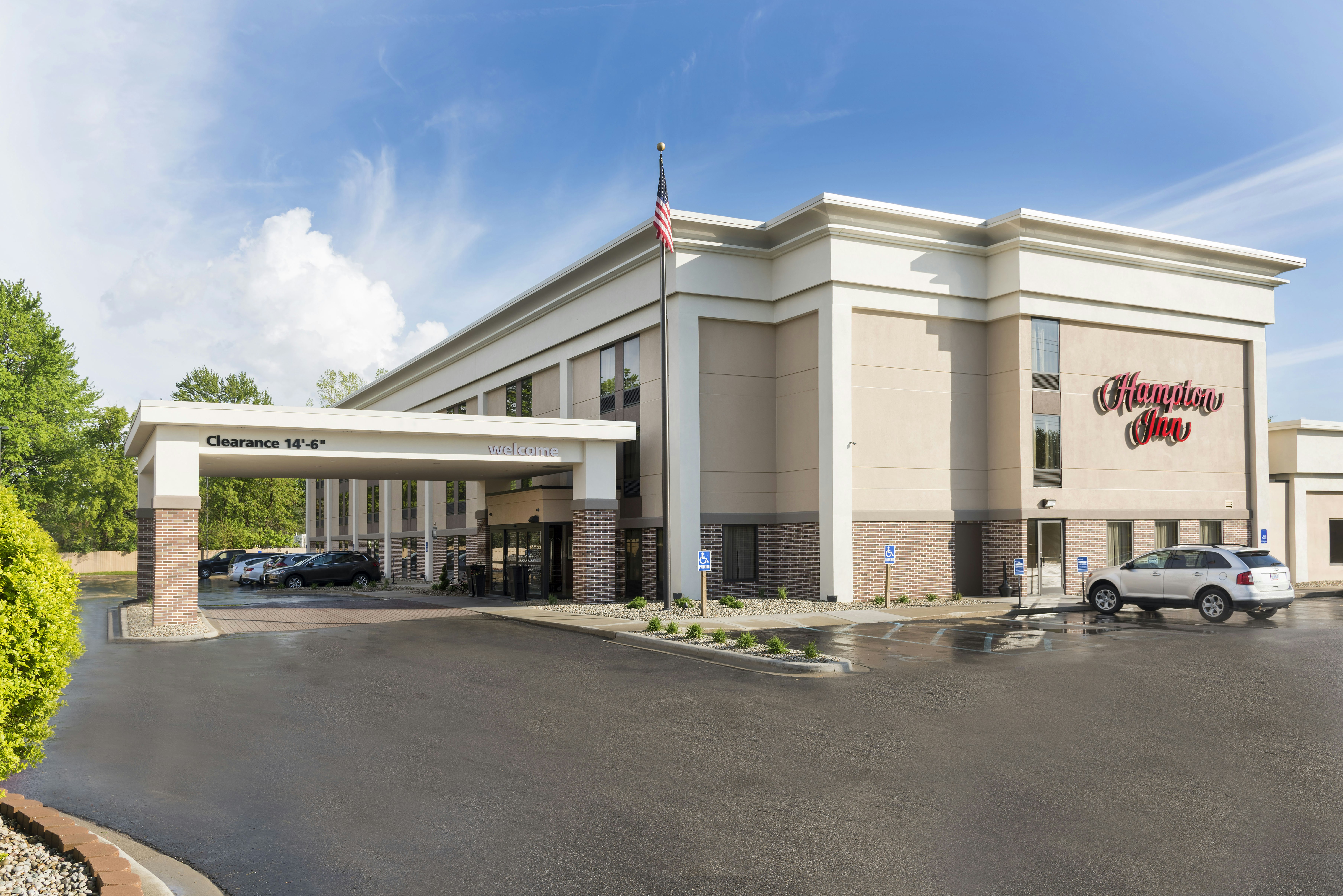 Hampton Inn Port Huron 12/13