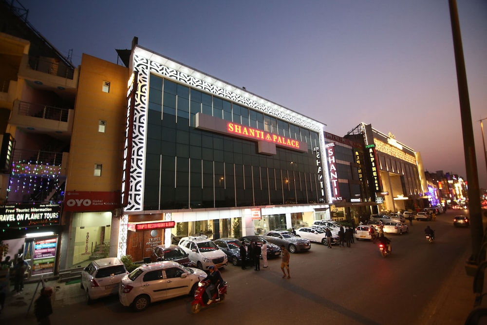 Shanti Palace 4/71