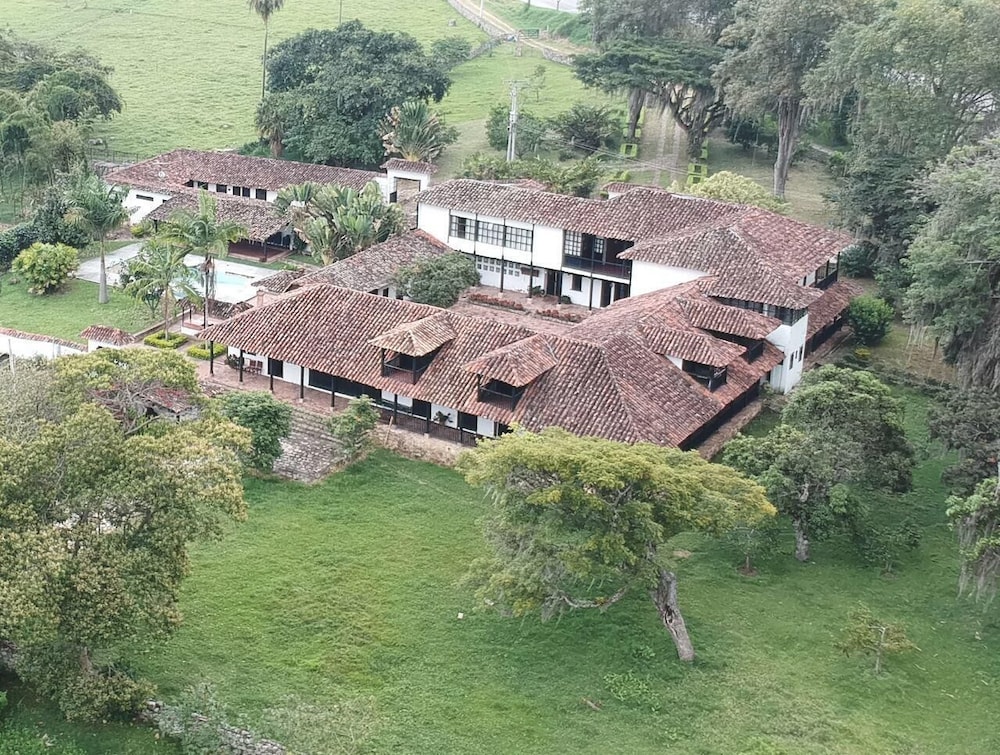 Hacienda El Novillero 43/51