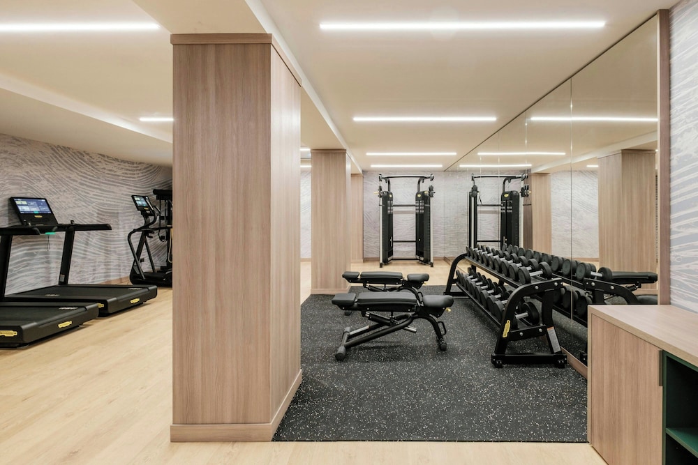 Courtyard by Marriott Sliema 27/50
