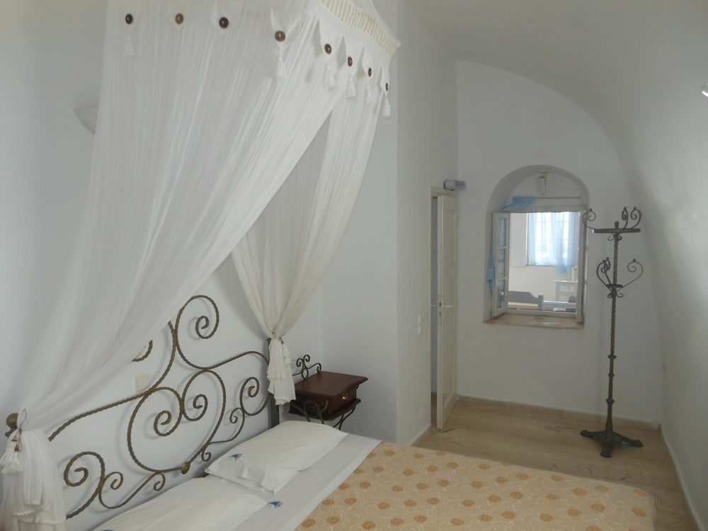 Nomikos Villas 19/46
