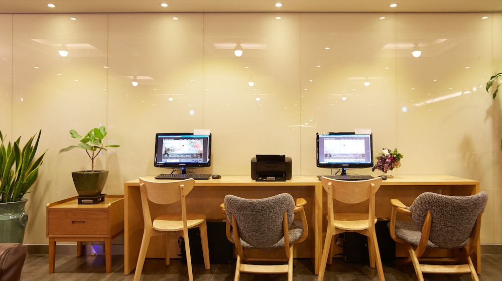 Hotel Skypark Myeongdong Ii Seoul 59/68