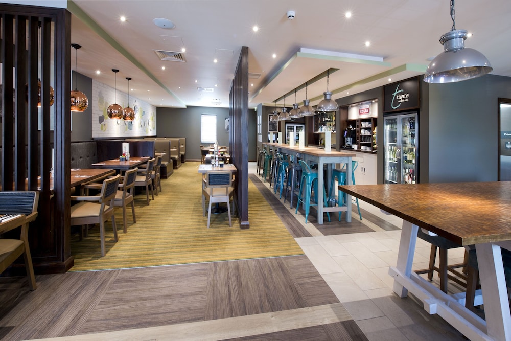 Premier Inn Addlestone 30/36
