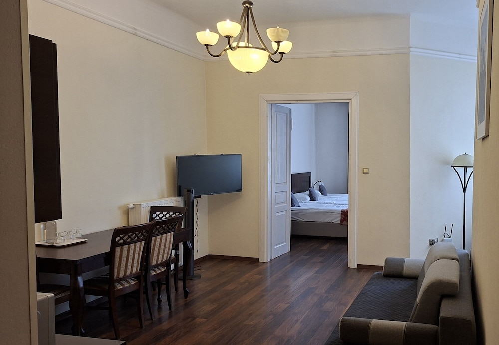 Apartamenty Bonerowska 5 67/74