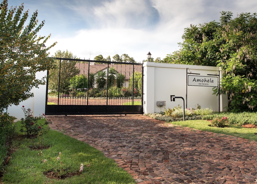 Amohela Guesthouse 25/38