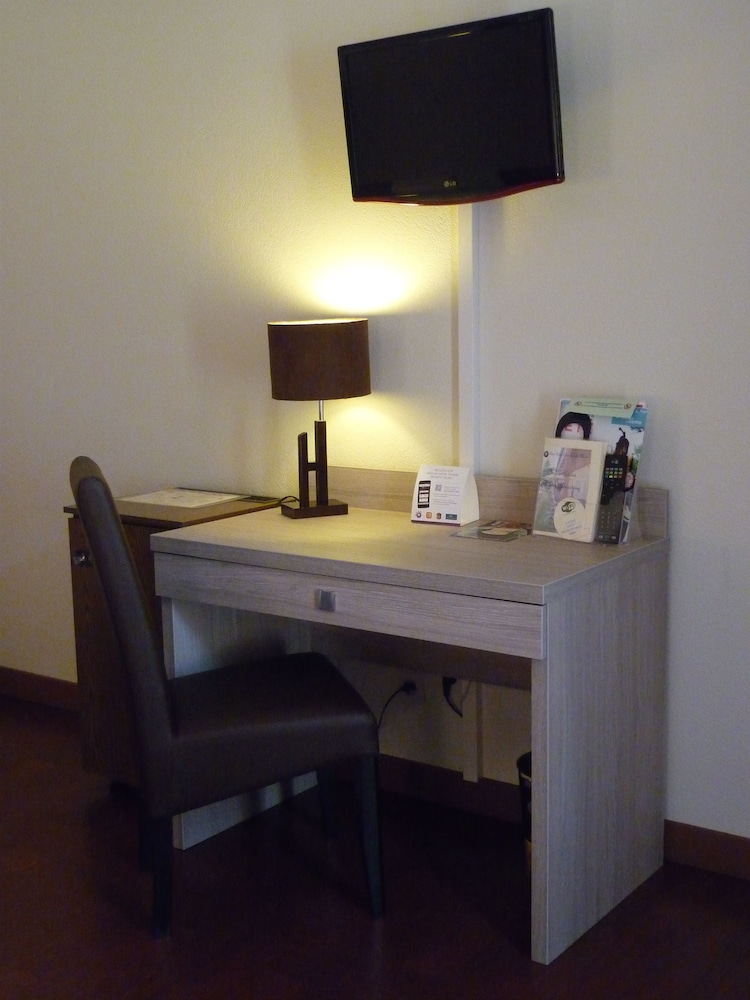 Hotel The Originals Nevers Clos Sainte Marie 33/48