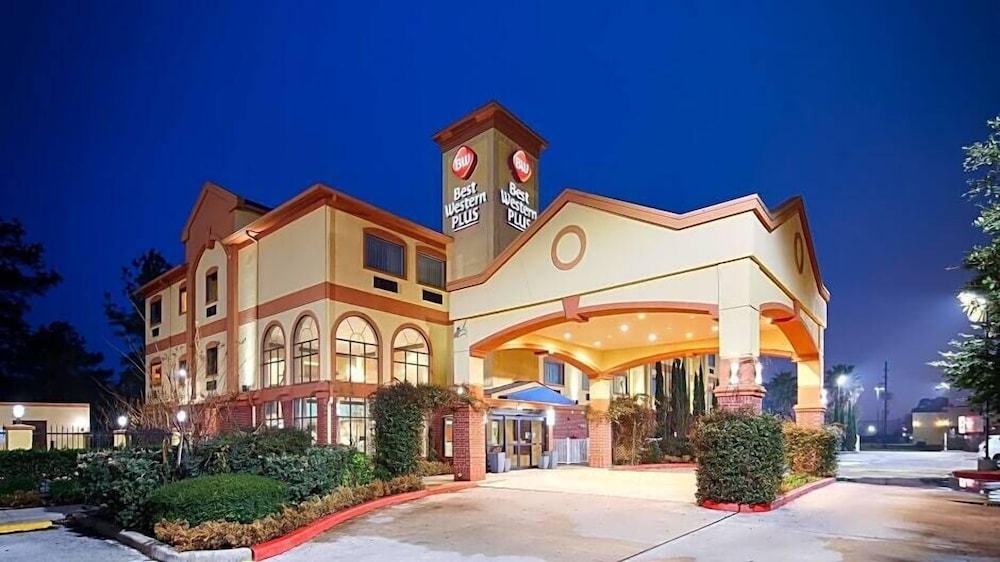 Days Inn & Suites by Wyndham Sam Houston Tollway photo5