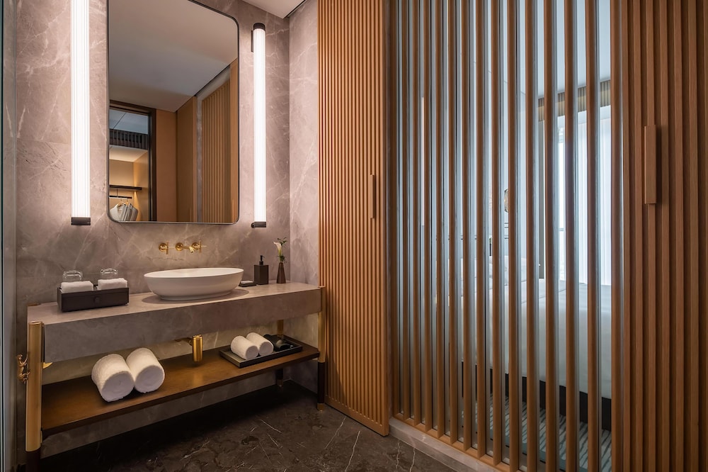 Grand Hyatt Kunming 48/50