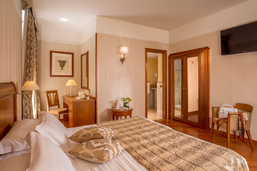 Albergo Ottocento 7/47