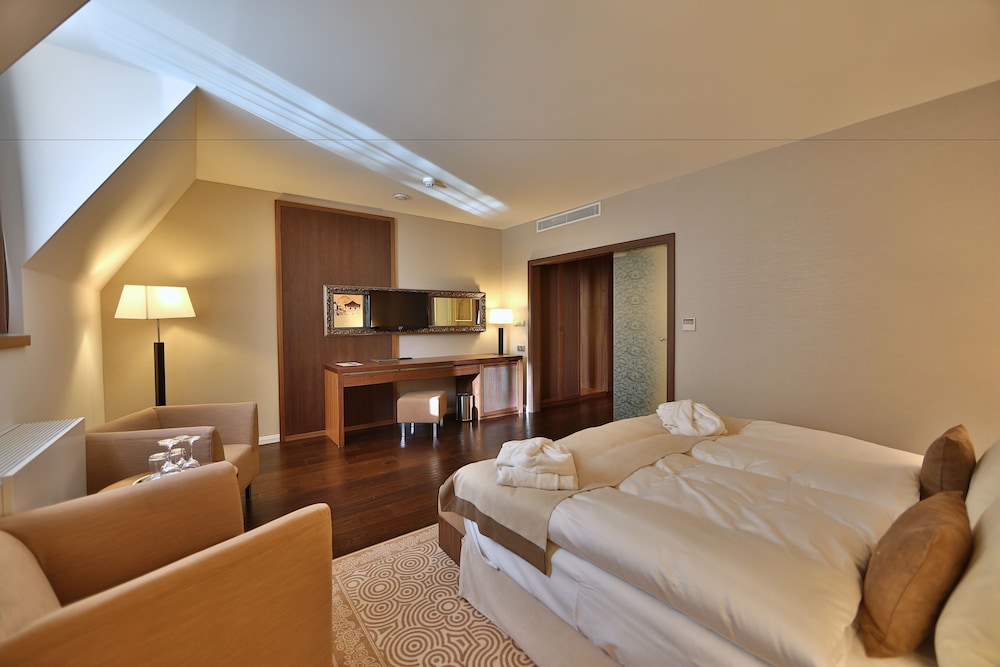Hotel Elizabeth 15/50