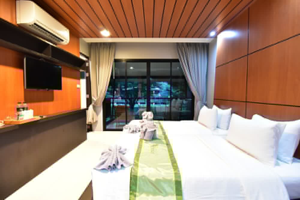 The Breeze Lipe Resort 14/44