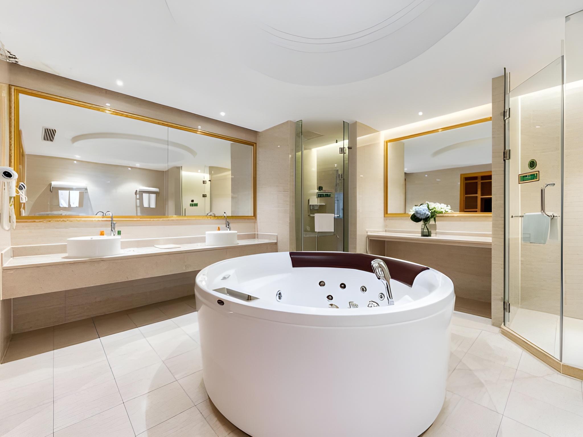 Vienna Hotel (Chongqing Rongchang Binhai) 25/25