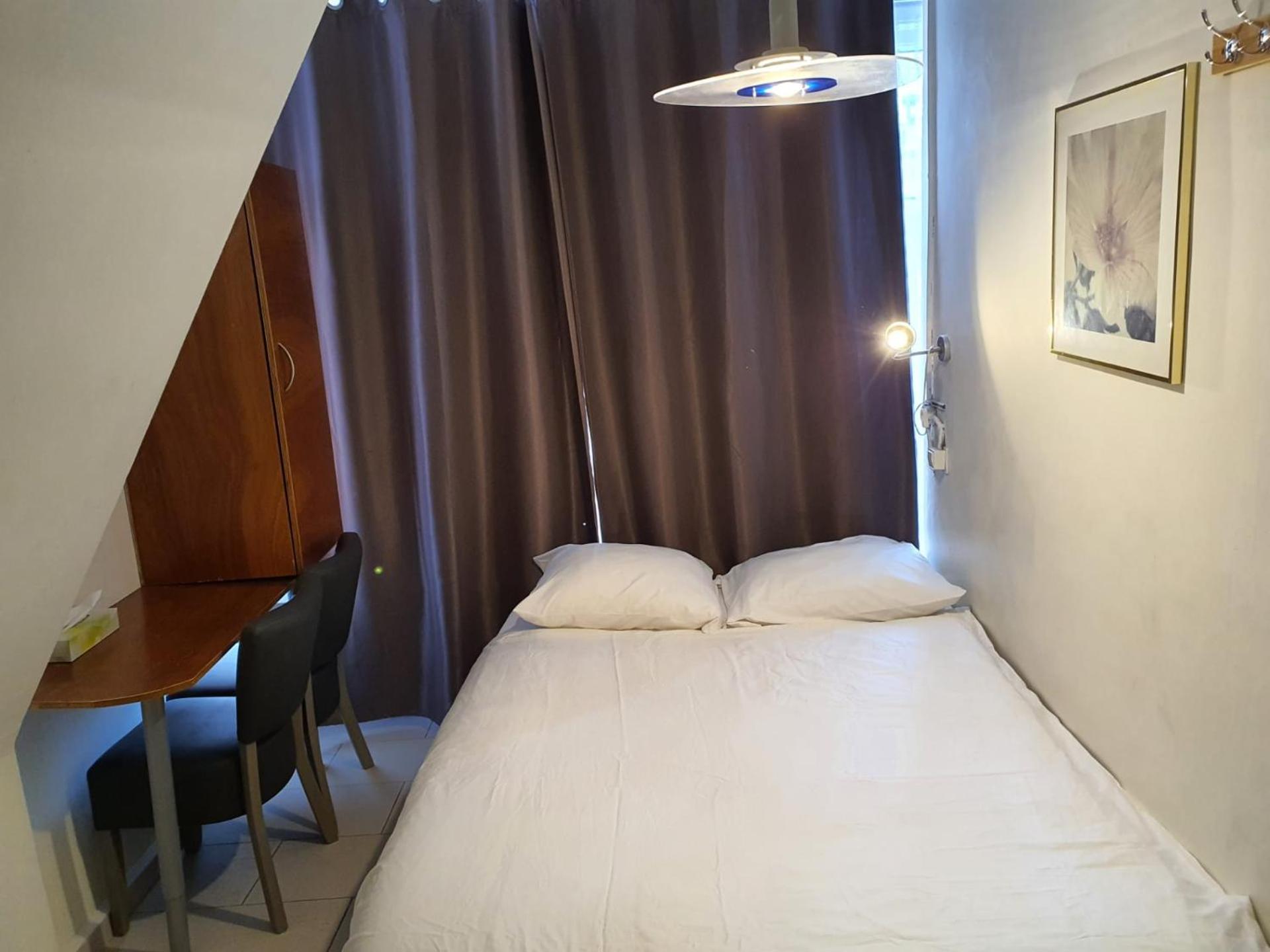 Hotel Schroder 31/50