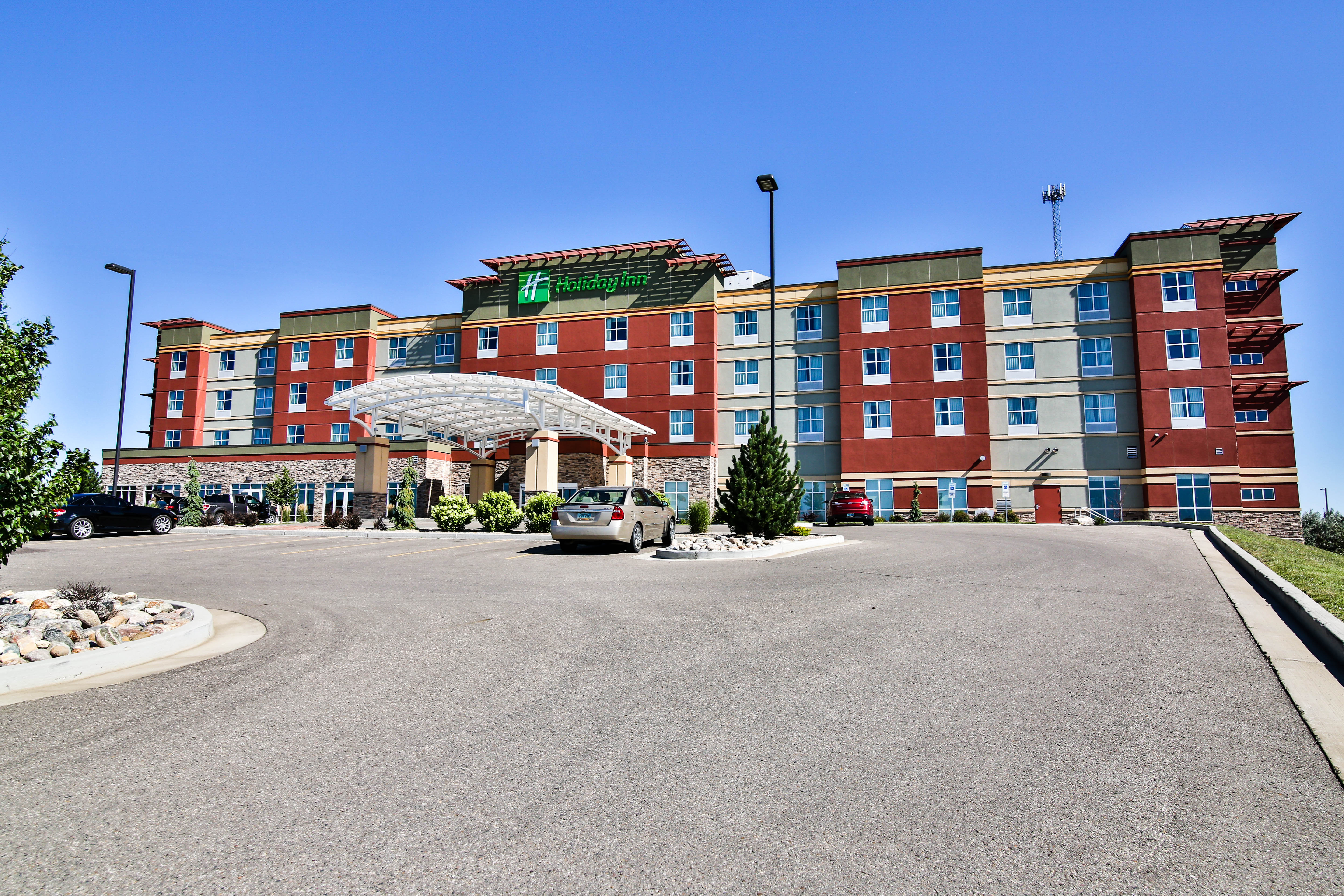 Holiday Inn Bismarck 64/70