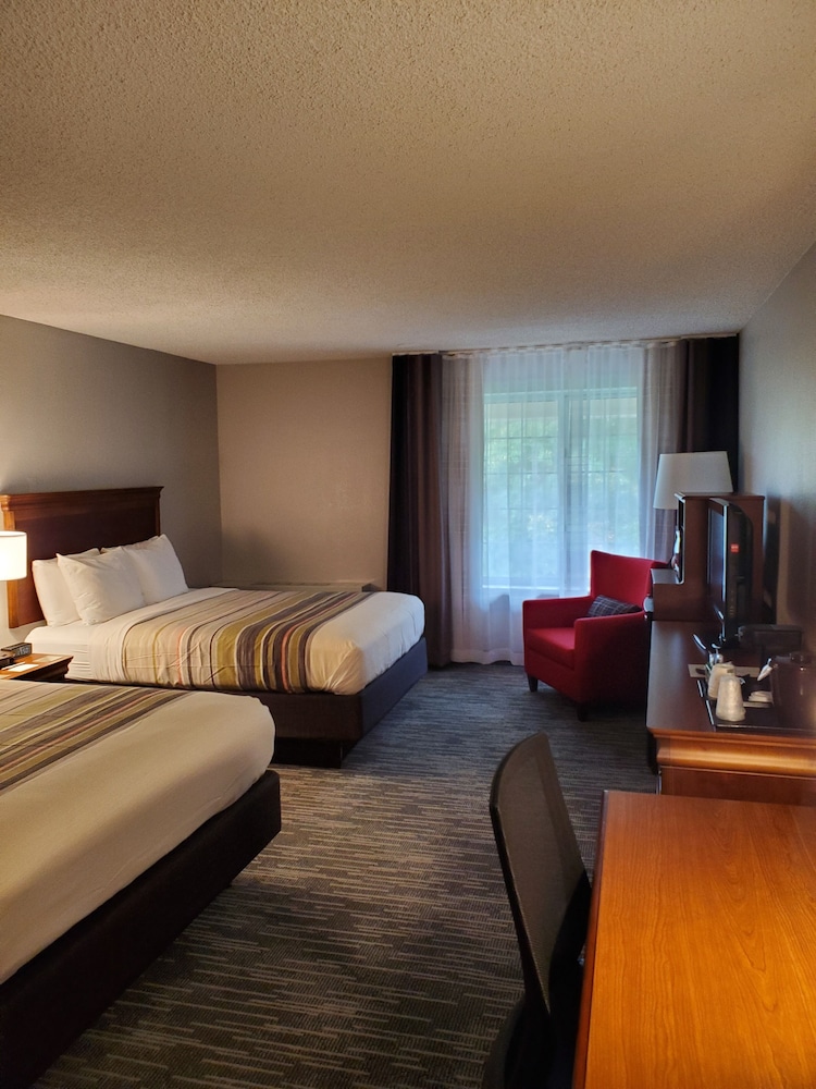 SUITE, 2 QUEEN BEDS