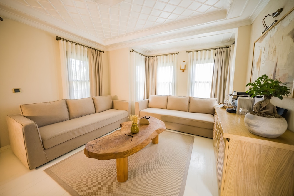 NUUP Hotel 36/56