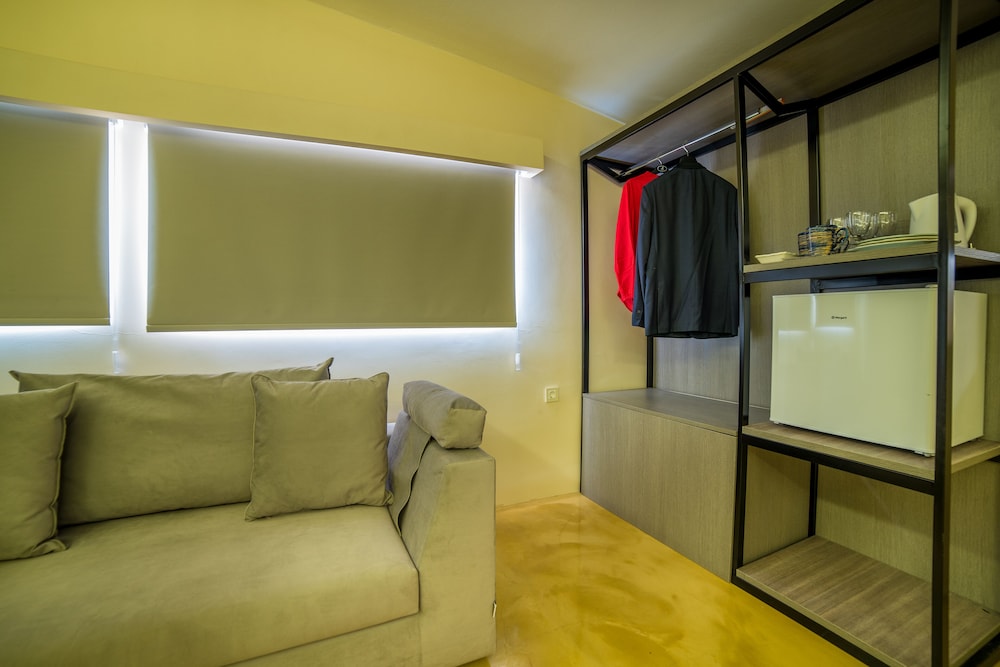 Koukounaria Hotel And Suites 49/74
