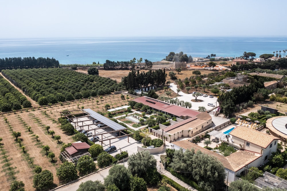 Villa Felicia 86/89